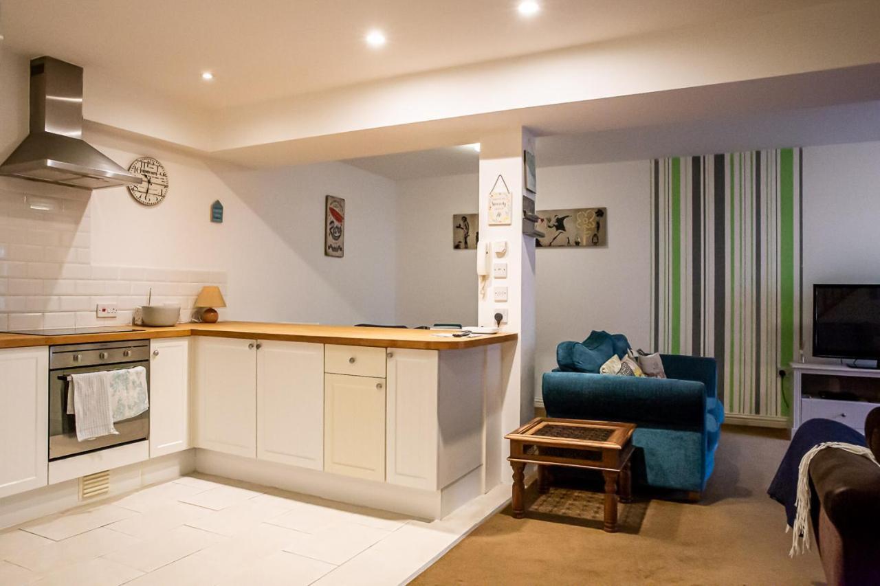 Cavernous Open Plan Town House In St Leonards Exterior foto
