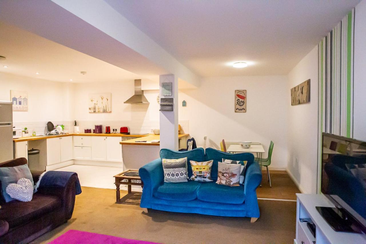 Cavernous Open Plan Town House In St Leonards Exterior foto
